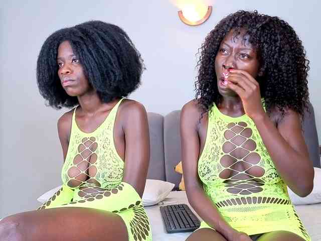 Ebony-Goddesses webcam