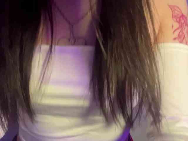 NoirBella webcam
