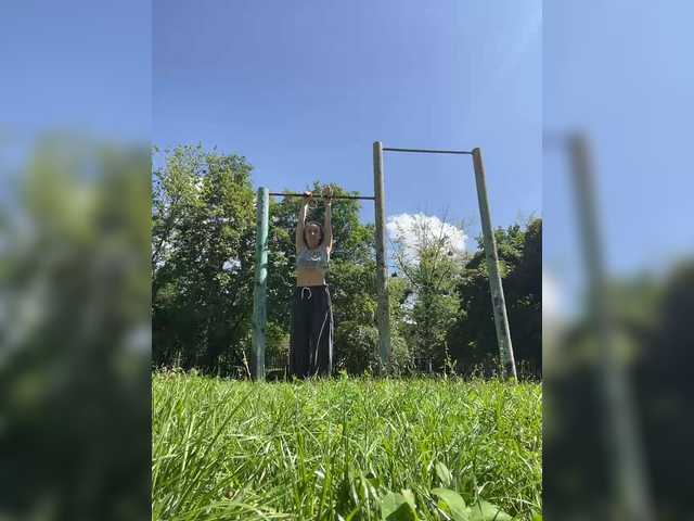 CarolinaPlastic live cam on BongaCams