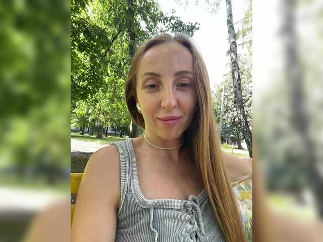 CarolinaPlastic live cam on BongaCams