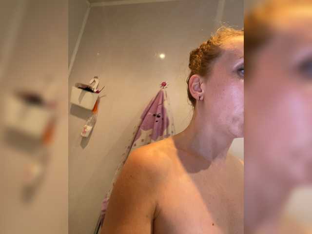 CarolinaPlastic live cam on BongaCams
