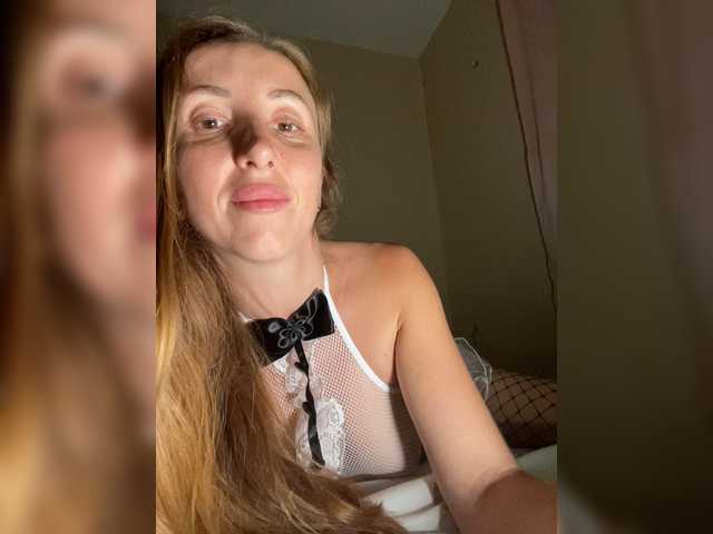 CarolinaPlastic live cam on BongaCams
