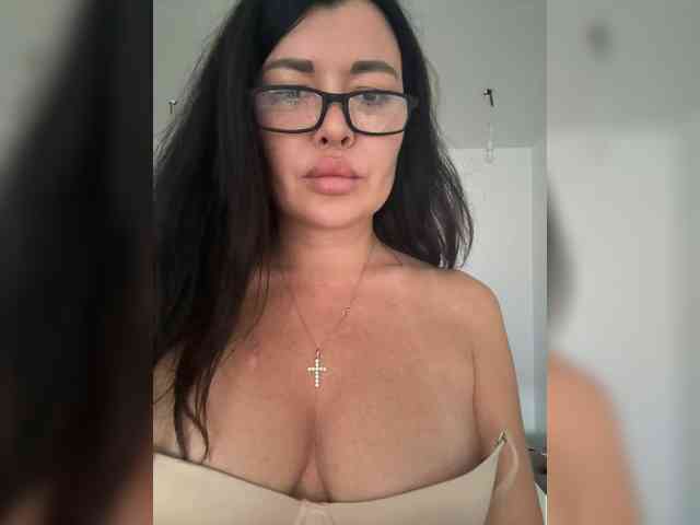 KATRINSEXY webcam