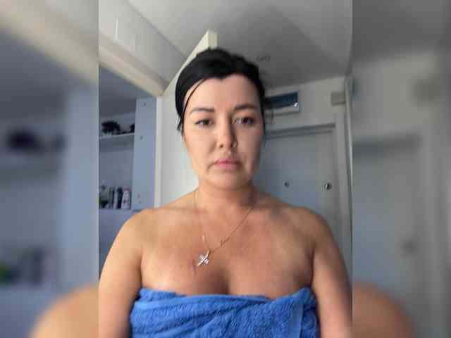 KATRINSEXY webcam