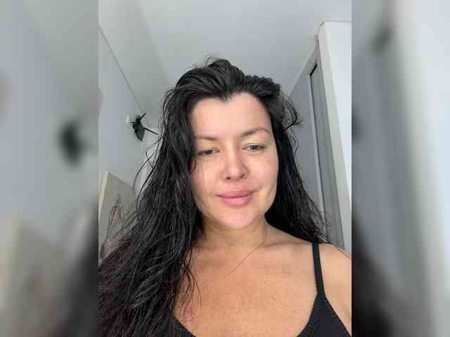 KATRINSEXY webcam