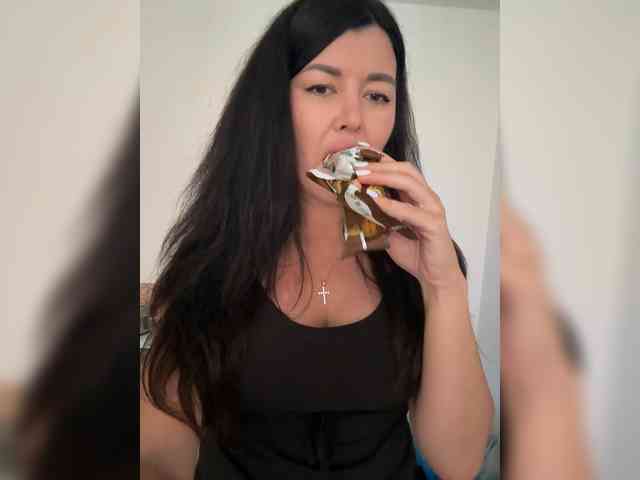 KATRINSEXY webcam