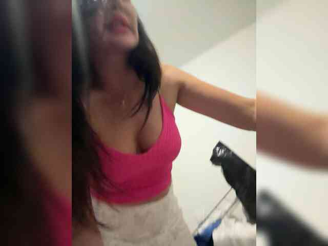 KATRINSEXY webcam