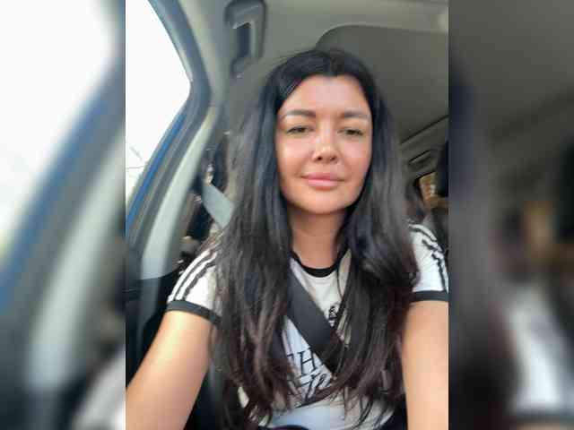 KATRINSEXY webcam