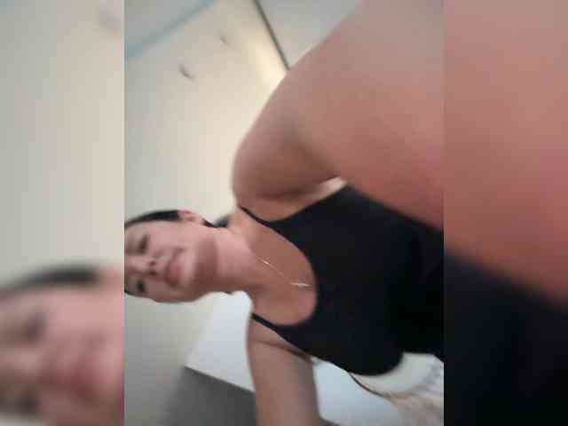 KATRINSEXY webcam