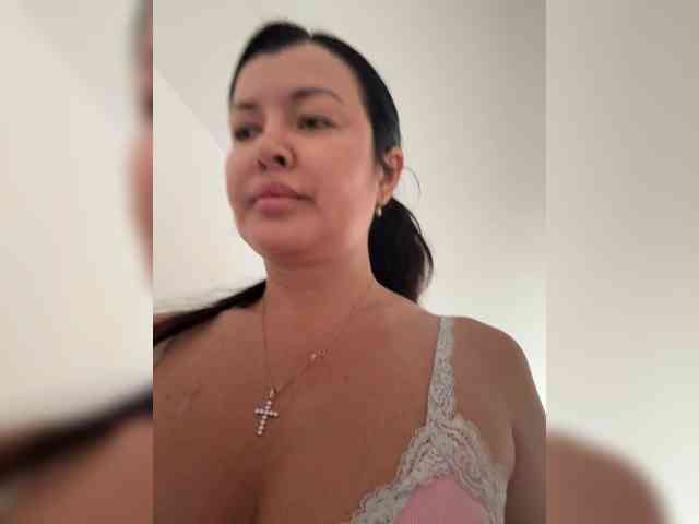 KATRINSEXY webcam