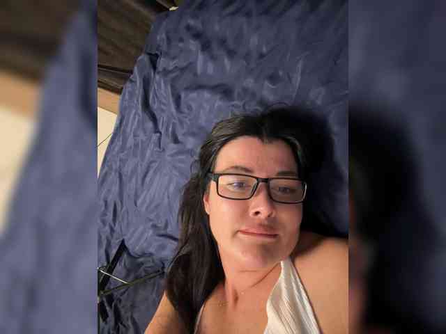 KATRINSEXY webcam