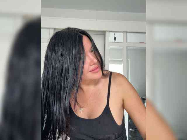 KATRINSEXY webcam