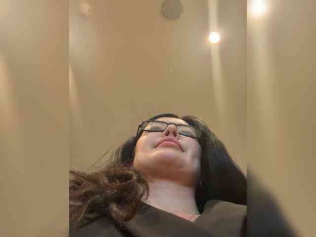 KATRINSEXY webcam