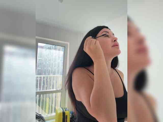 KATRINSEXY webcam