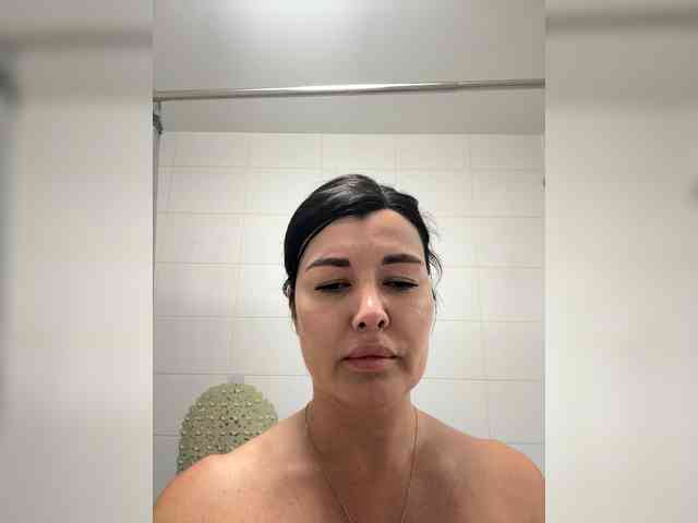 KATRINSEXY webcam