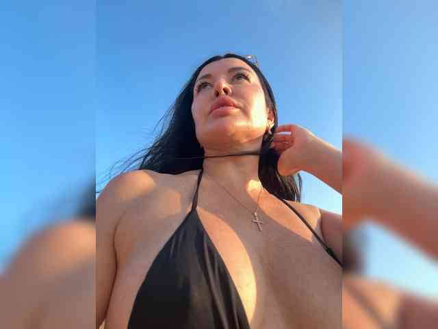 KATRINSEXY webcam