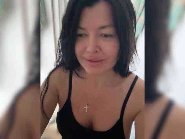 KATRINSEXY webcam