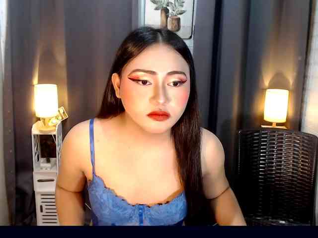 TS-liberated-asi... Live Webcam on BongaCams