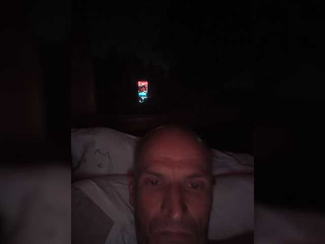 Aleksandr1105 live webcam show