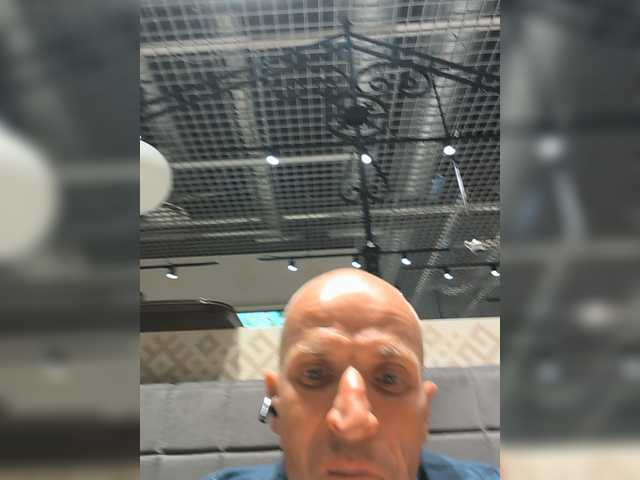 Aleksandr1105 live webcam show
