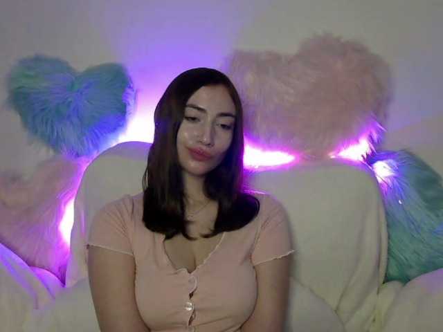 CaylinAngel live cam preview