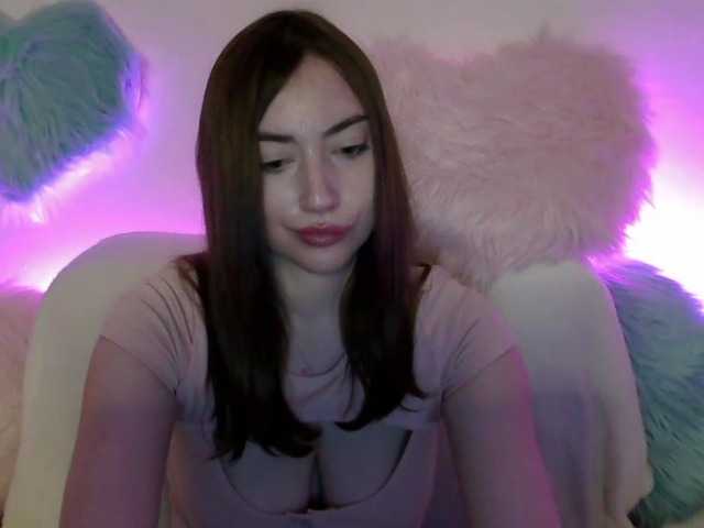 CaylinAngel live cam preview