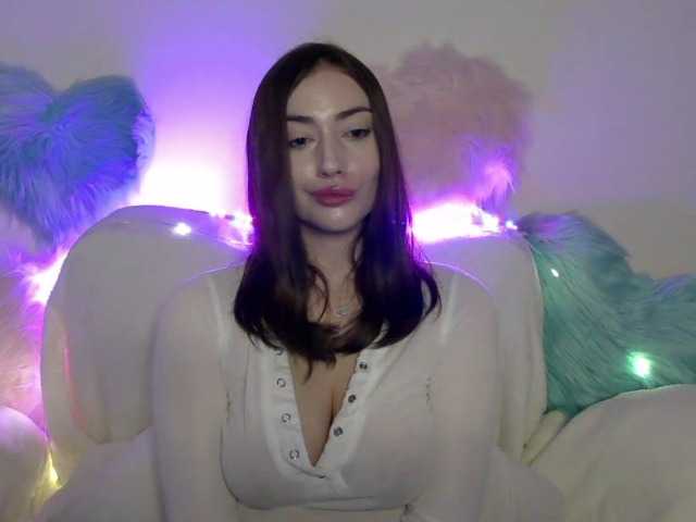CaylinAngel live cam on BongaCams