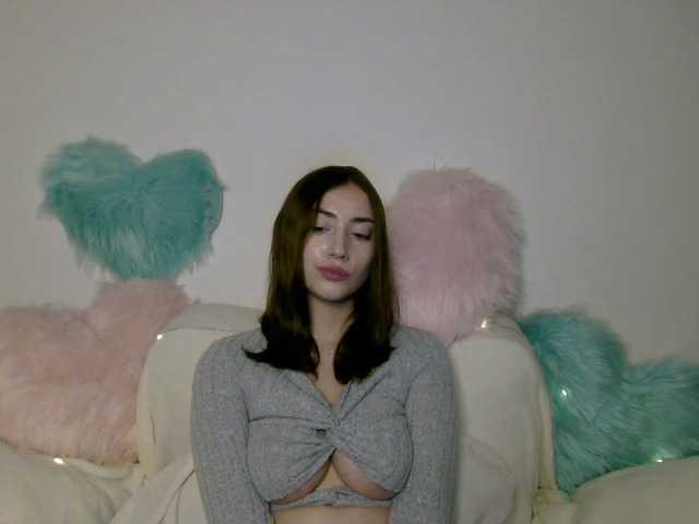 CaylinAngel live cam on BongaCams