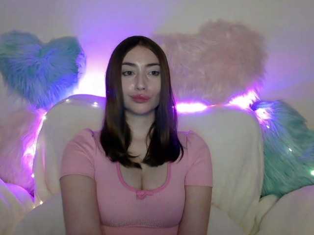 CaylinAngel live cam preview