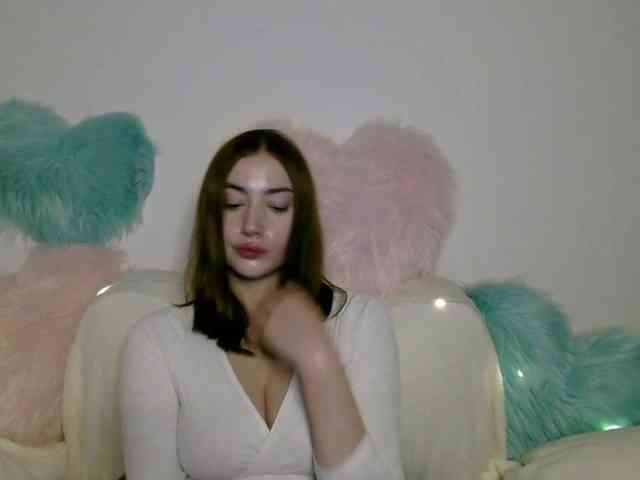 CaylinAngel webcam