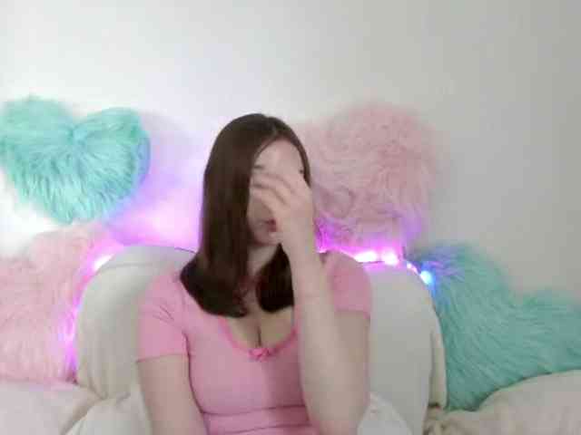 CaylinAngel webcam