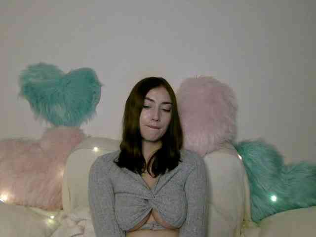 CaylinAngel webcam