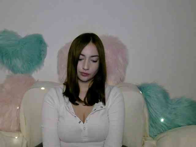 CaylinAngel webcam