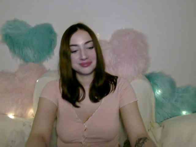 CaylinAngel webcam