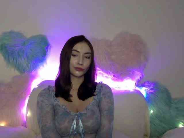 CaylinAngel webcam