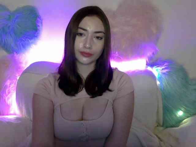 CaylinAngel webcam