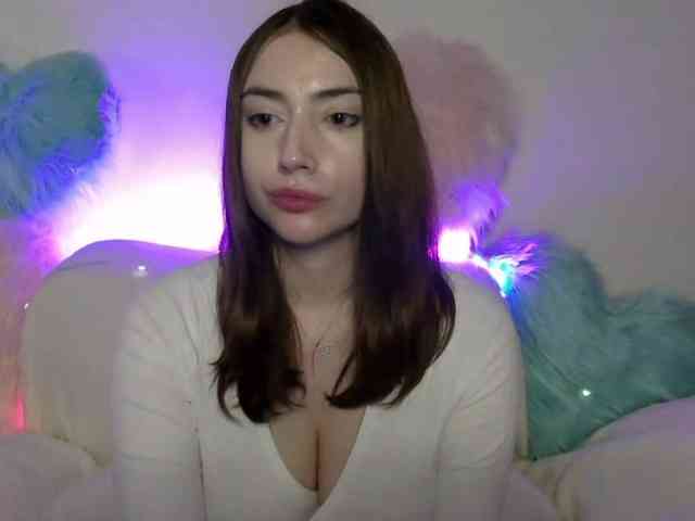 CaylinAngel webcam