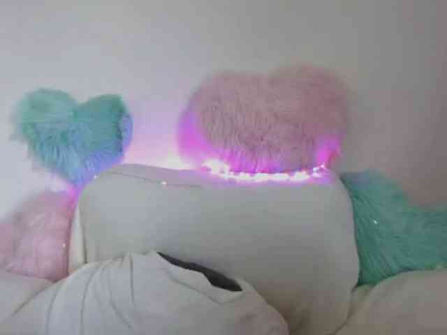 CaylinAngel webcam