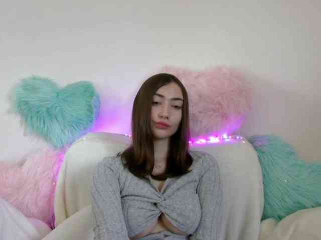 CaylinAngel webcam