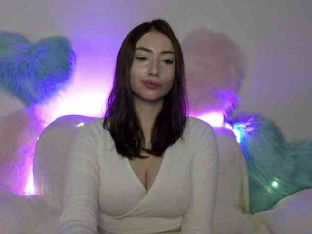 CaylinAngel webcam