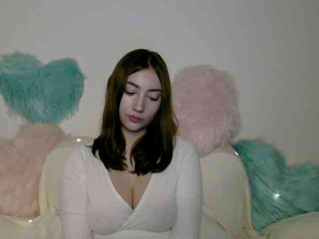 CaylinAngel webcam