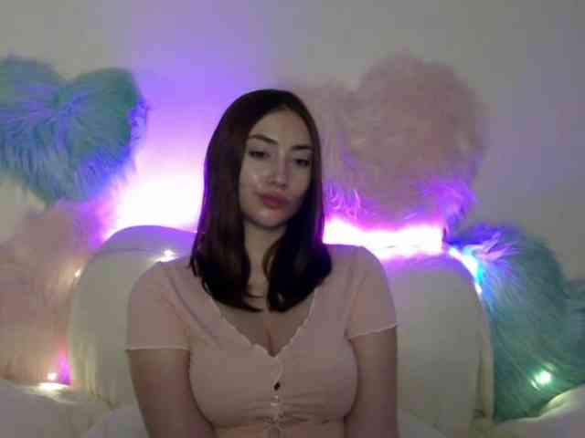 CaylinAngel webcam