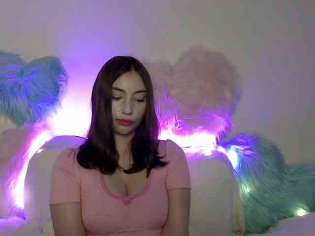CaylinAngel webcam