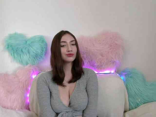 CaylinAngel webcam