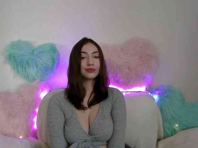 CaylinAngel webcam