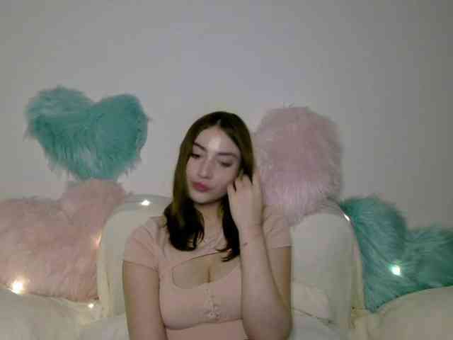 CaylinAngel Live Webcam on BongaCams