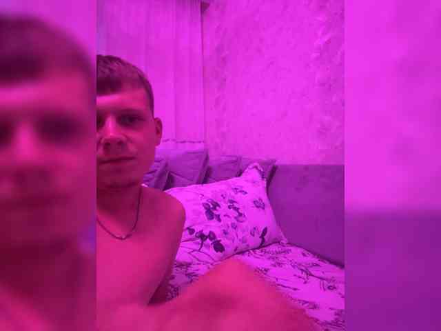 DoubleSs001 — Couple live cam