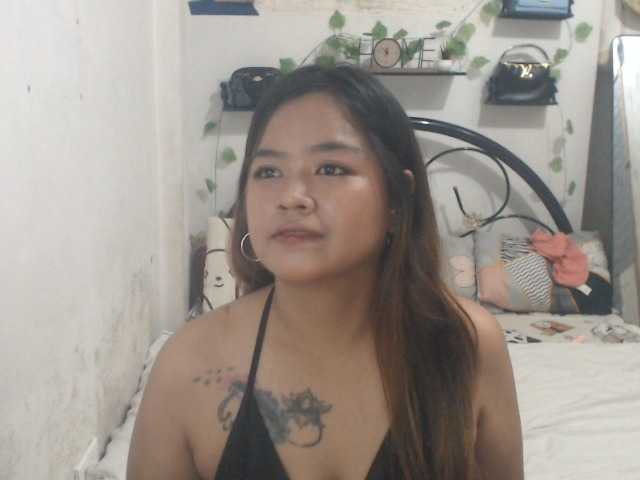 Carlajoyce27 live cam on BongaCams