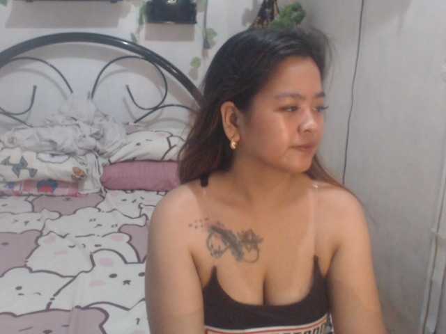 Carlajoyce27 live cam on BongaCams