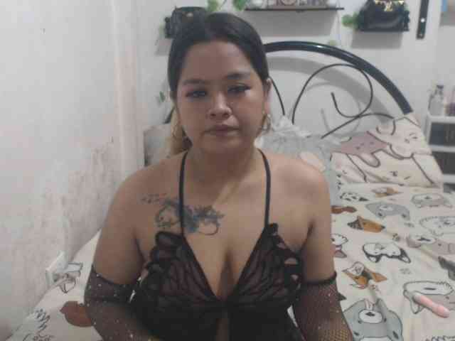 AsianPinaySexy webcam